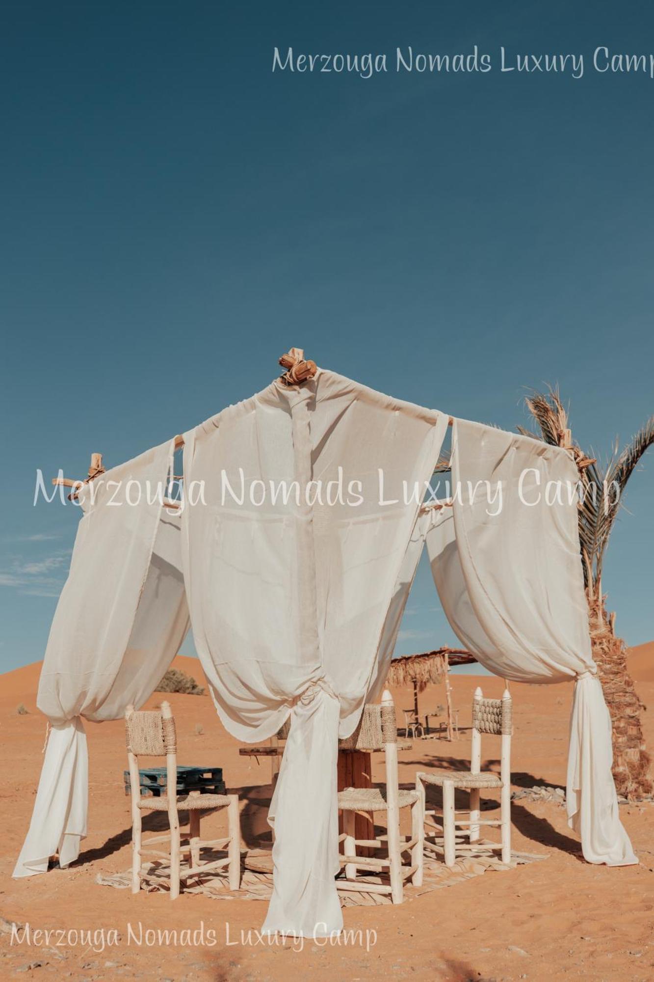 Merzouga Nomads Luxury Camp Exterior photo
