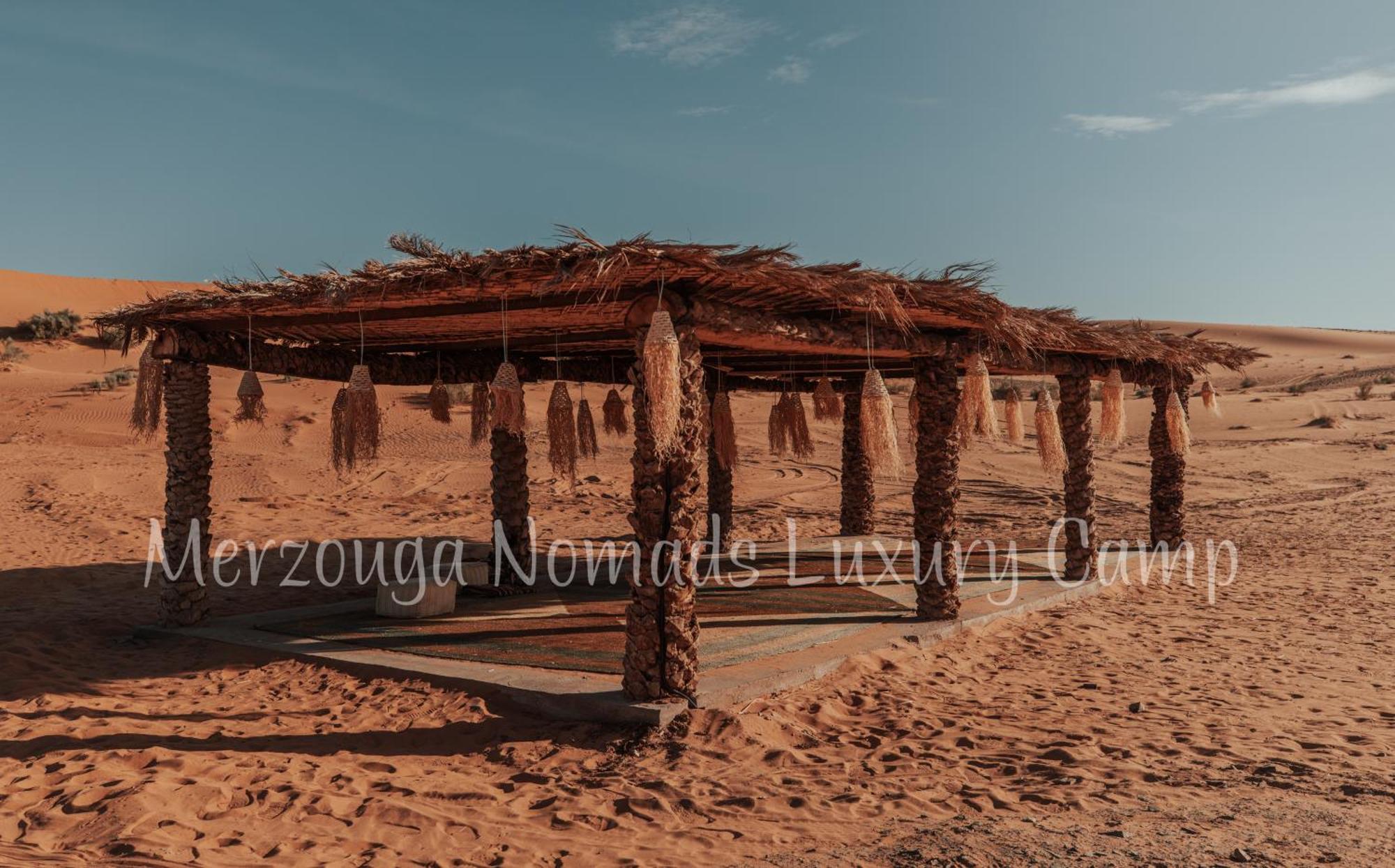 Merzouga Nomads Luxury Camp Exterior photo