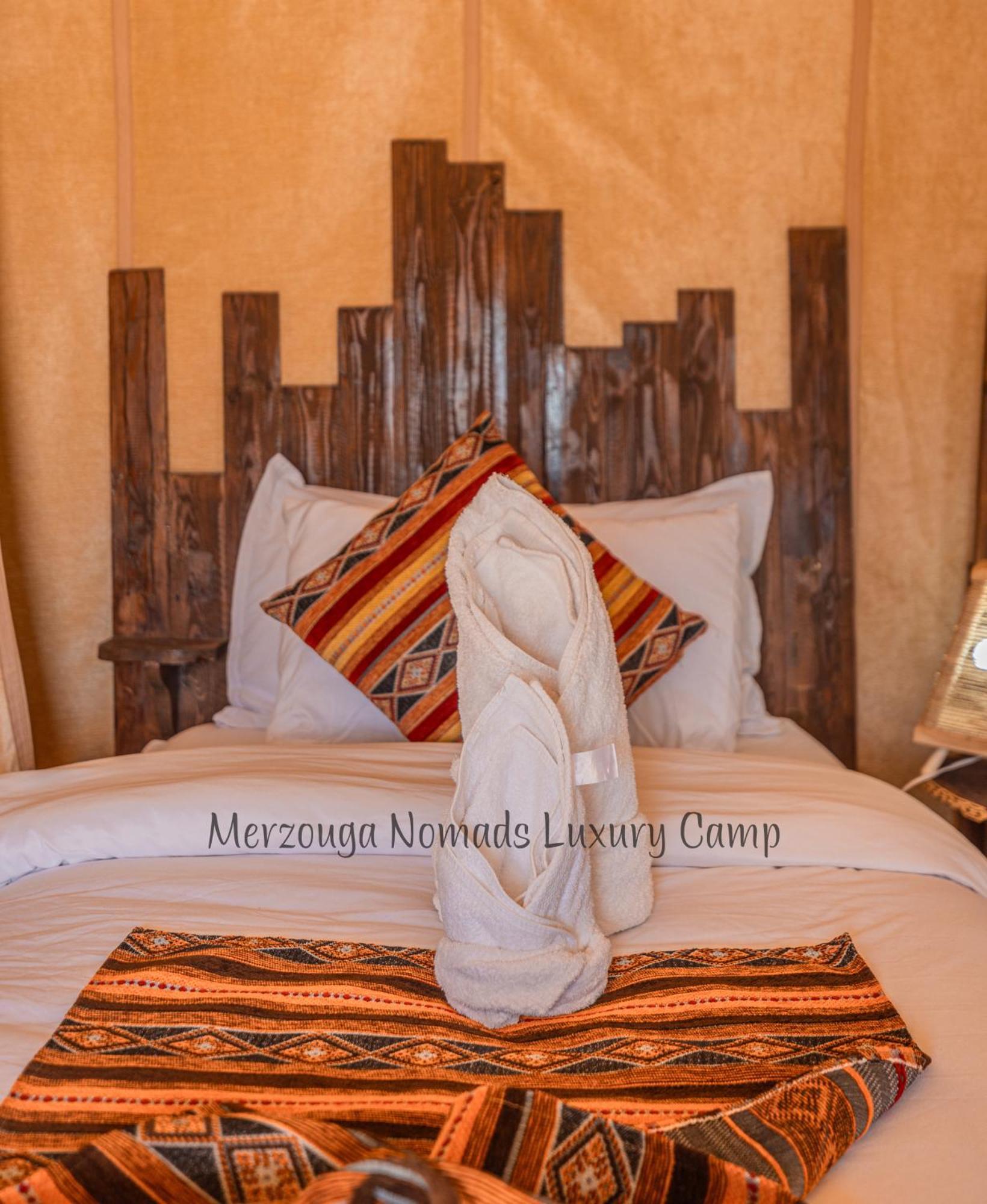 Merzouga Nomads Luxury Camp Exterior photo